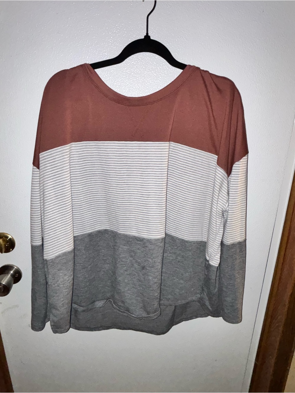 24/7 by Maurices 2X Colorblock Striped Long Sleeve Top